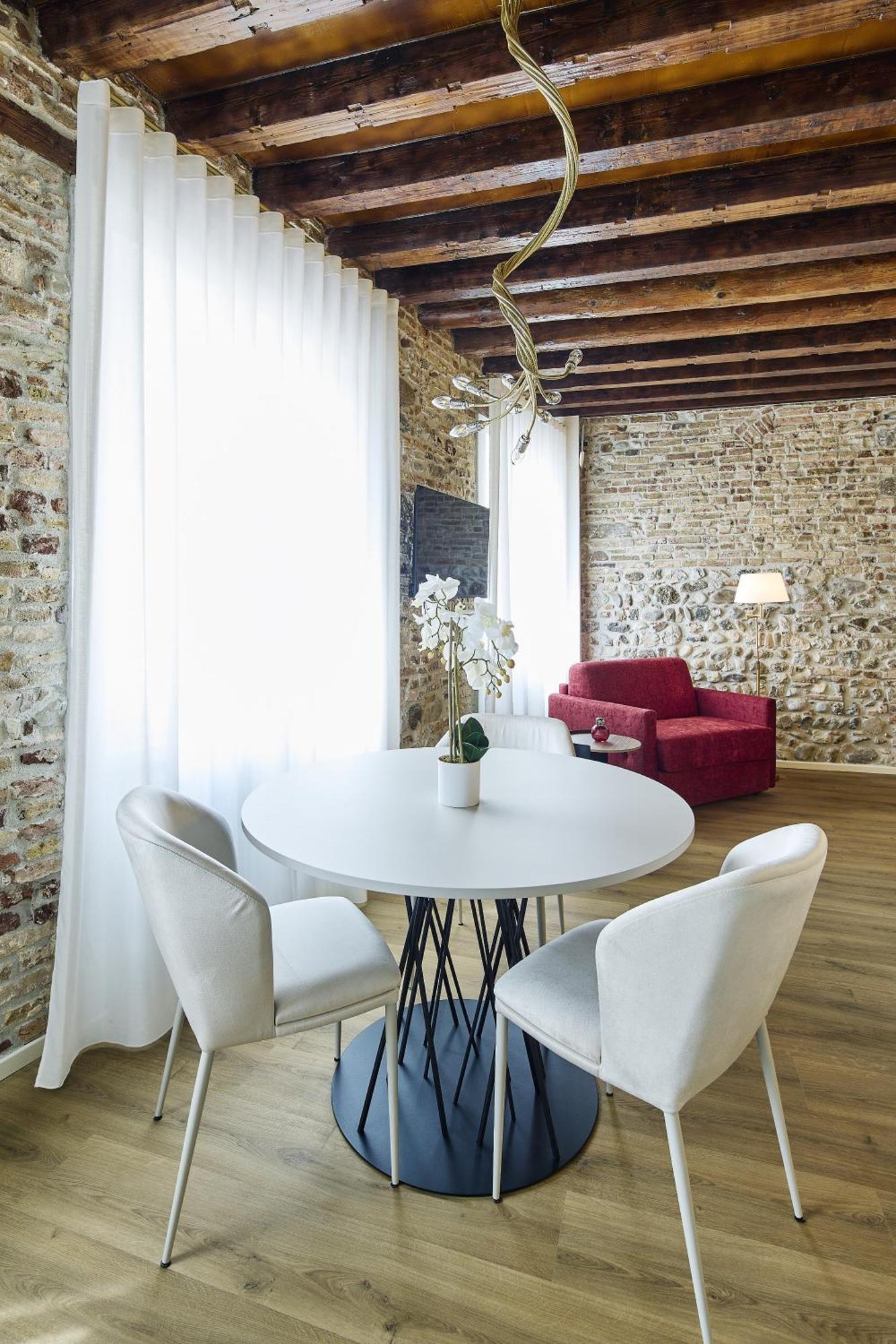 Sarpi Apartment & Suite Udine Buitenkant foto