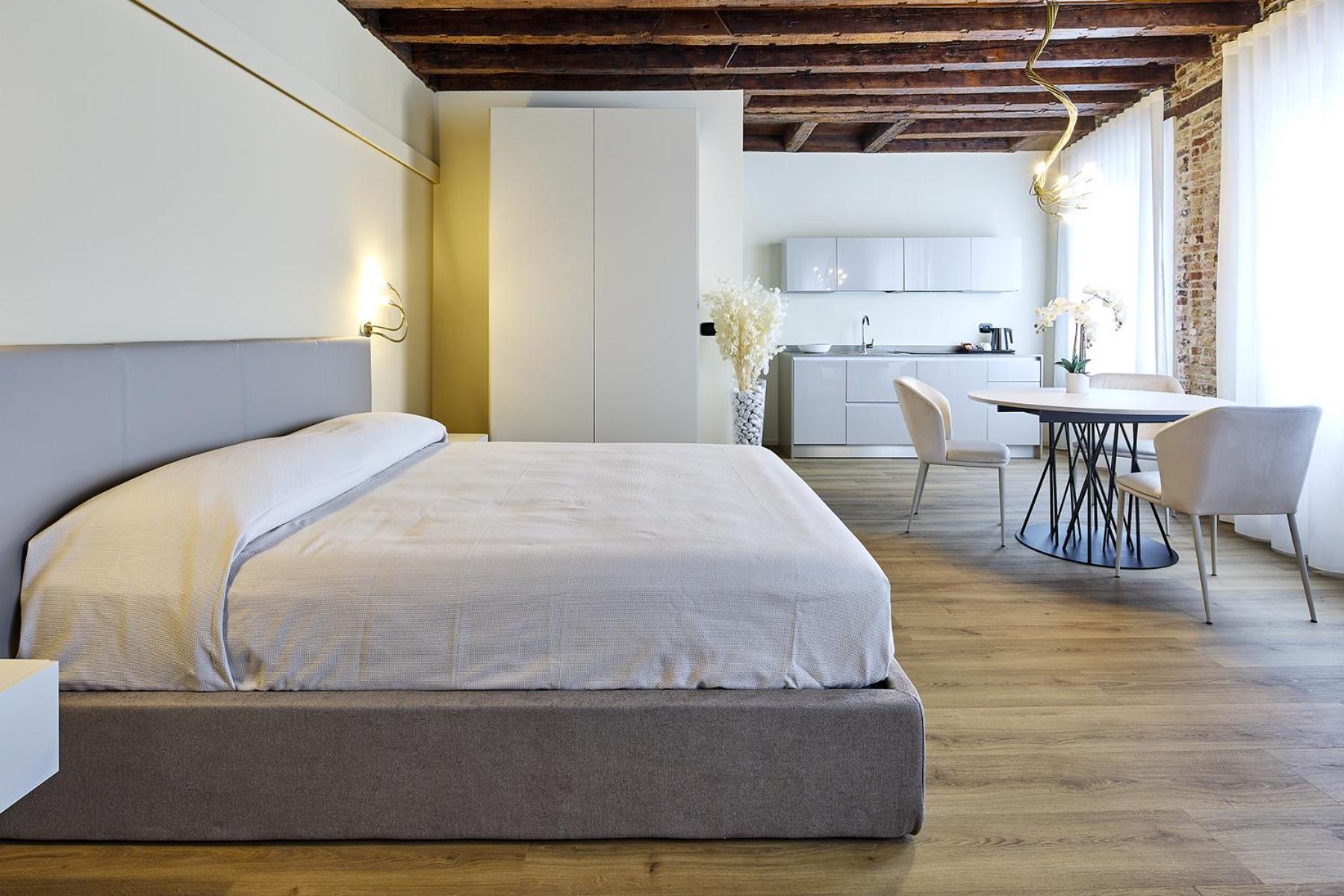 Sarpi Apartment & Suite Udine Buitenkant foto