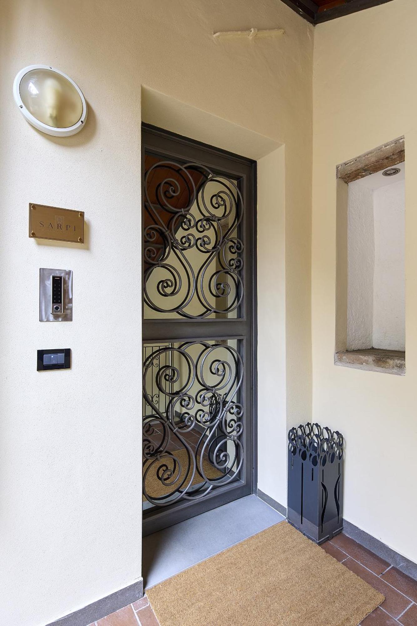 Sarpi Apartment & Suite Udine Buitenkant foto
